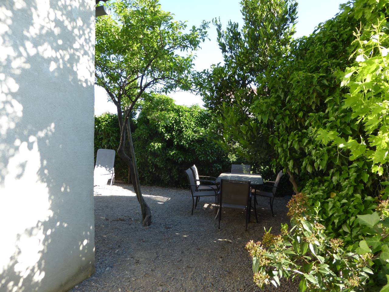 le-patio-roquefort-2041-2.jpg