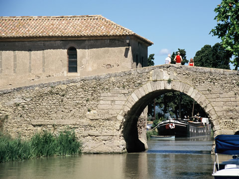 Le canal du midi... autour de notre location de vacances