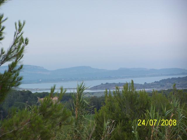 Garrigues,mer,vignes voilà notre région autour de notre location de vacances