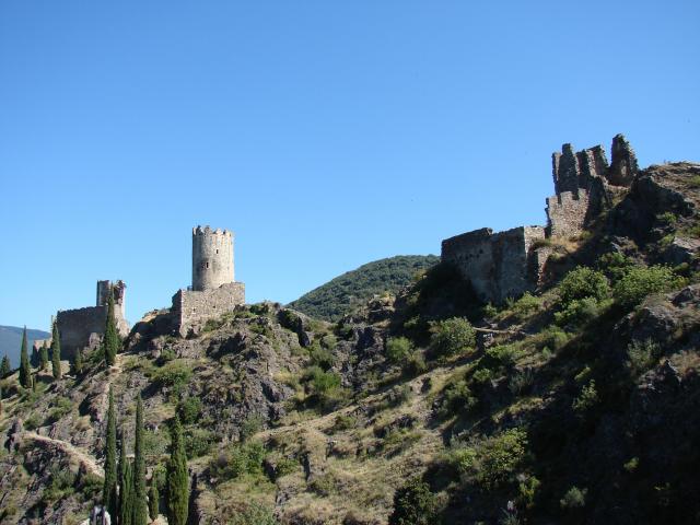 Chateau de lastours autour de notre location de vacances