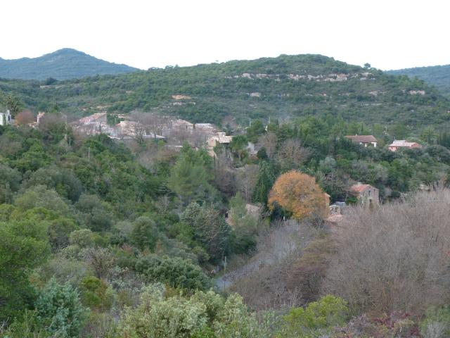 Le village de saint martin des puits autour de notre location de vacances