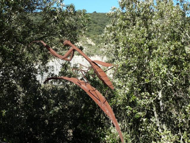 Balade sur le sentier sculpturel étonnant 