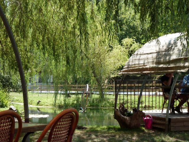 Le moulin de Lanet auberge au bord de l'eau