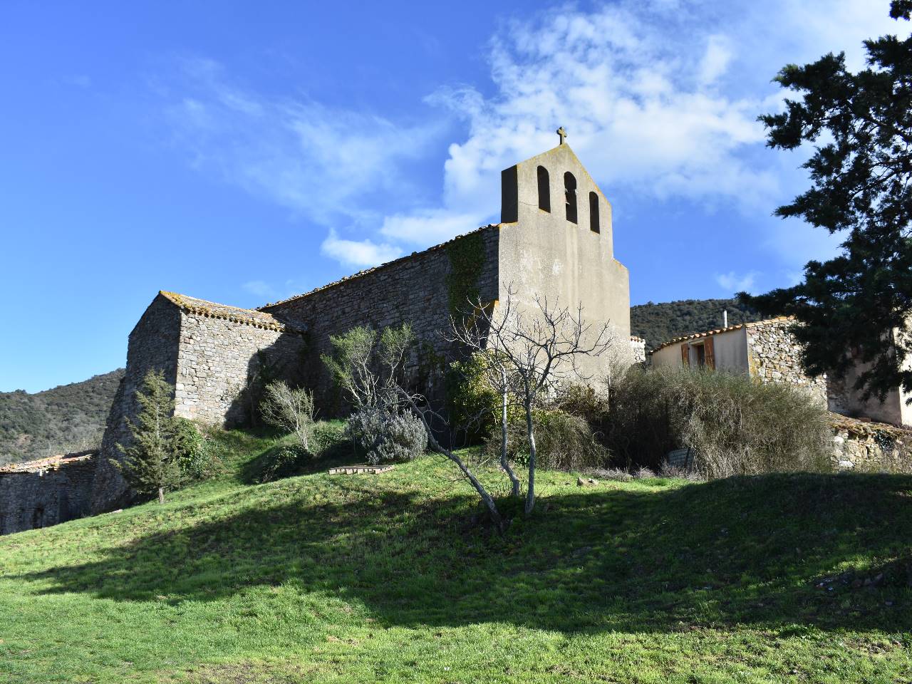 L'Eglise Sainte Madeleine autour de notre location de vacances